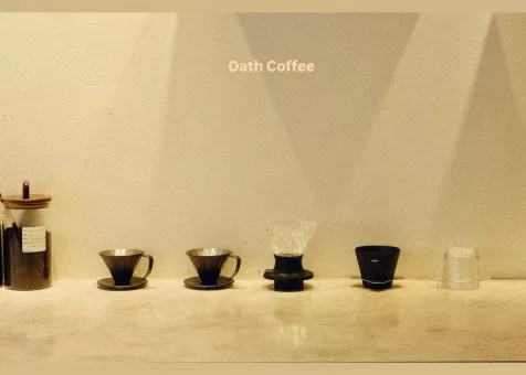 6DD19240-7AFD-43AD-B579-B16F649D9079